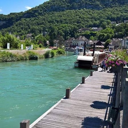 Le Portougais, Chalet A Chanaz, La Petite Venise Savoyarde Екстер'єр фото