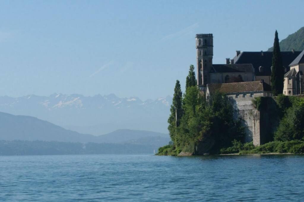 Le Portougais, Chalet A Chanaz, La Petite Venise Savoyarde Екстер'єр фото