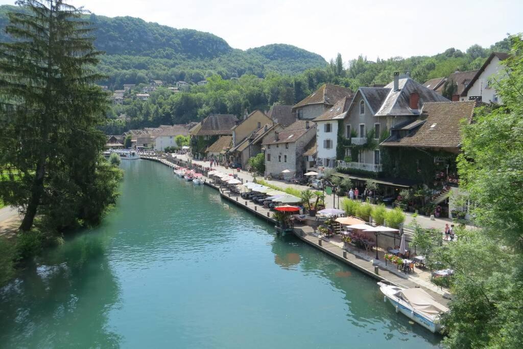 Le Portougais, Chalet A Chanaz, La Petite Venise Savoyarde Екстер'єр фото